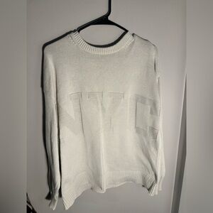 Forever 21 knit oversized crewneck NYC sweater.
